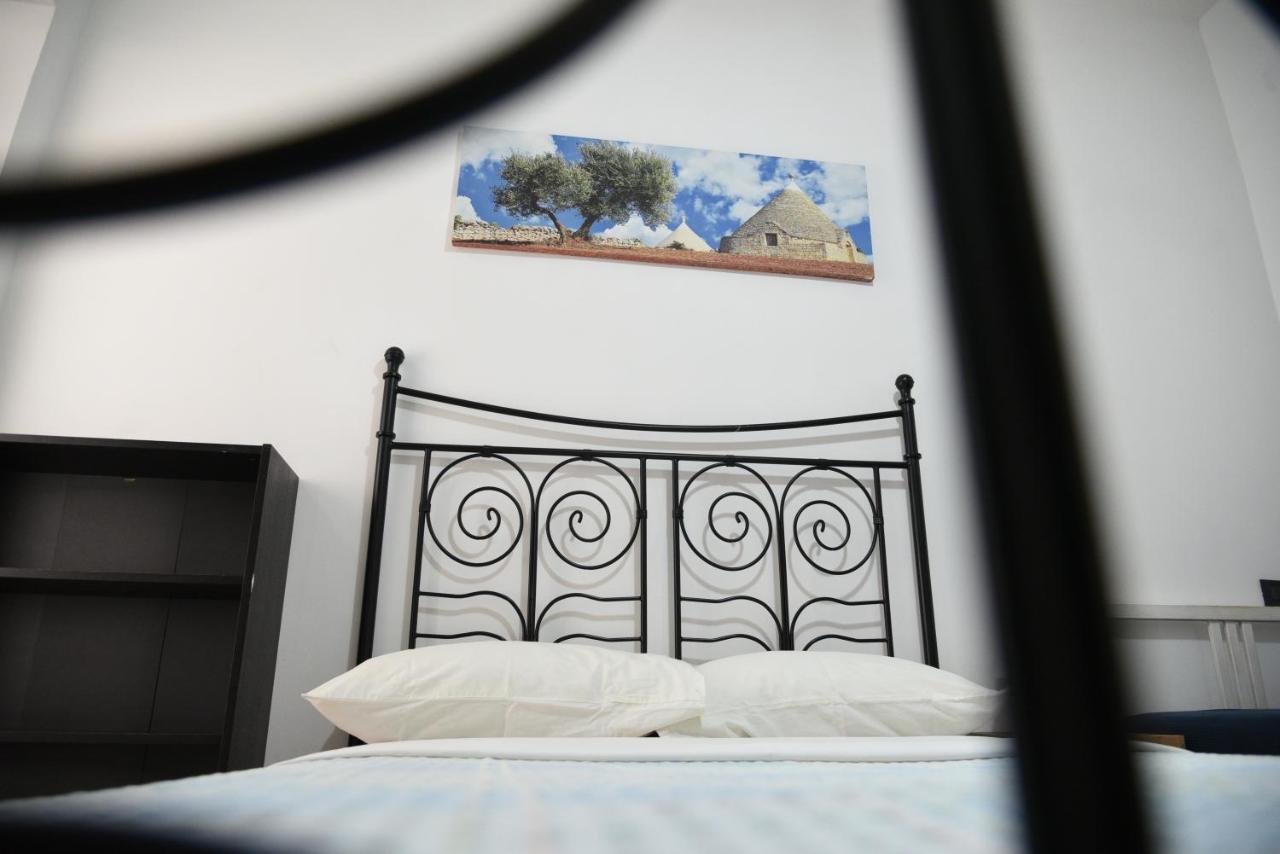 Corte Trecantaia 11 Holiday Hotel บารี ภายนอก รูปภาพ