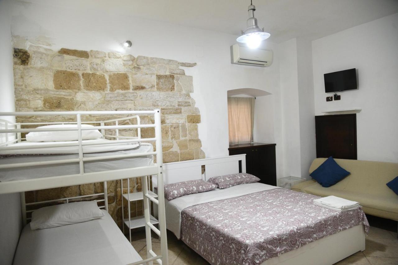 Corte Trecantaia 11 Holiday Hotel บารี ภายนอก รูปภาพ